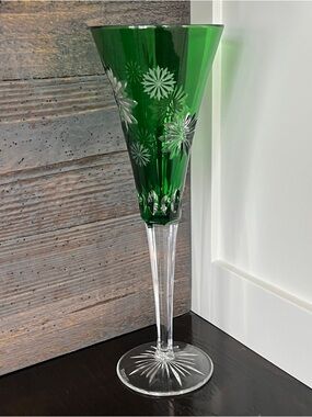 Waterford Snowflake Wishes “Courage” Emerald Flute